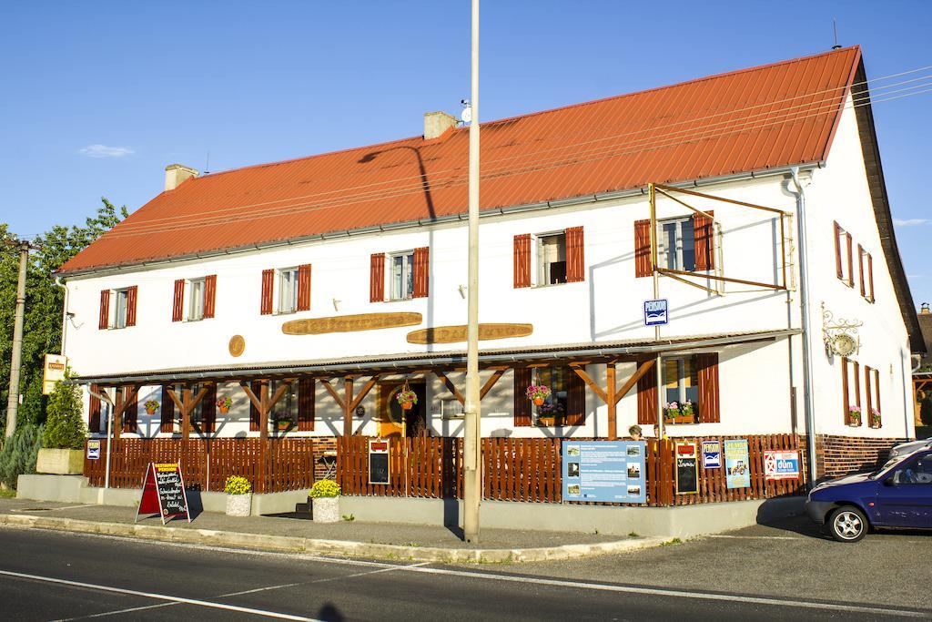 Pension U Pristavu Pomezi nad Ohri Esterno foto